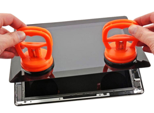 Screen Scution Cup for iPad screens and back covers provided by digi4U.