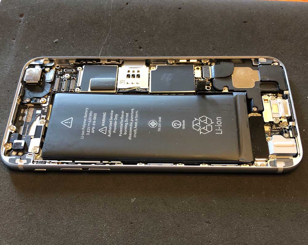 How to Handle a Swollen Phone Battery: Causes, Risks, and Repair Tips